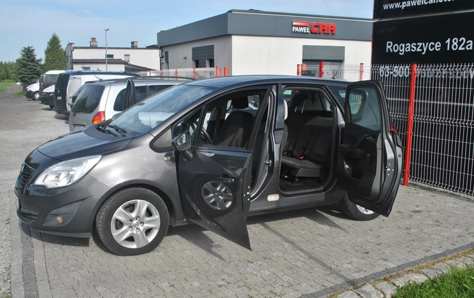 Opel Meriva cena 22499 przebieg: 198765, rok produkcji 2010 z Prabuty małe 154